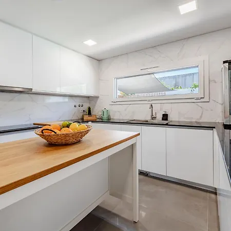 Casa Alzaitun, Azeitao With Heated Pool بيت للعطل