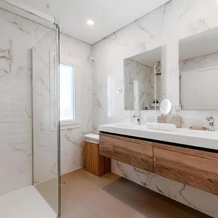 Casa Alzaitun, Azeitao With Heated Pool بيت للعطل