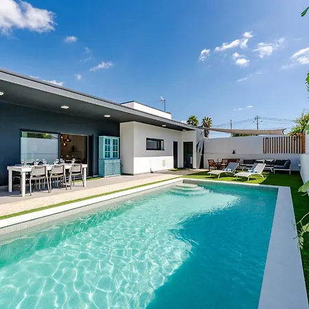 Casa Alzaitun, Azeitao With Heated Pool بيت للعطل