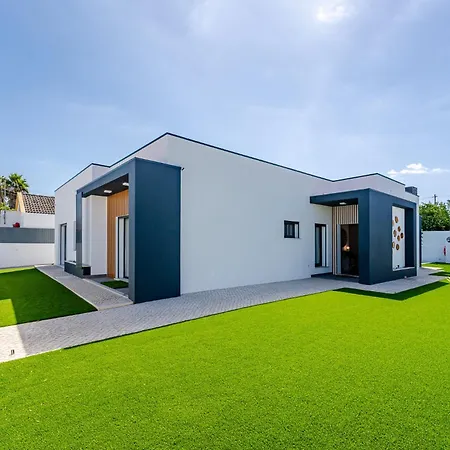 Casa Alzaitun, Azeitao With Heated Pool بيت للعطل